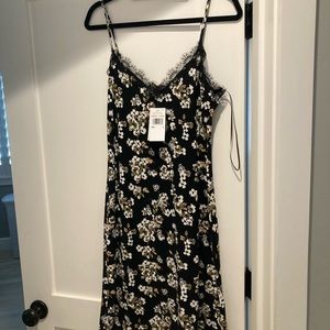 Michael Kors Summer Lace Dress. NWT. Midi length.
